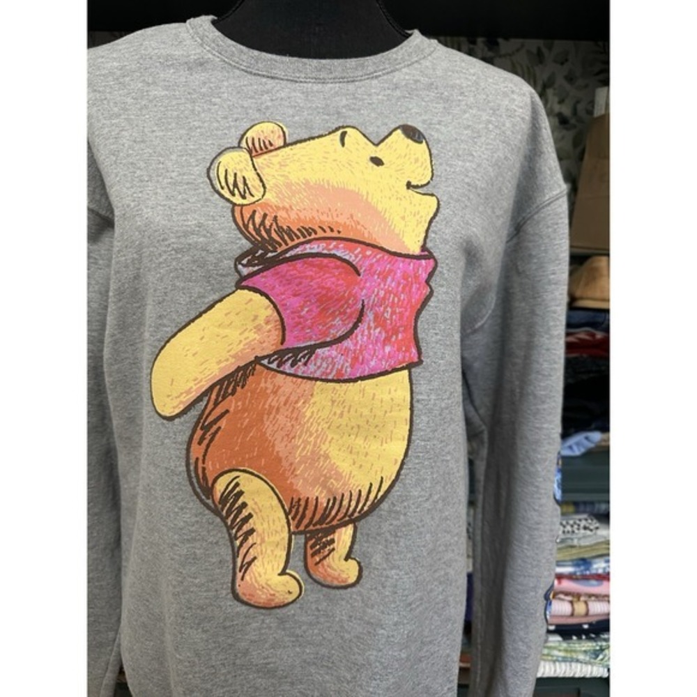 Disney Winnie The Pooh‎ Sweatshirt Sweater Size Medium Design On Arm - Picture 3 of 8